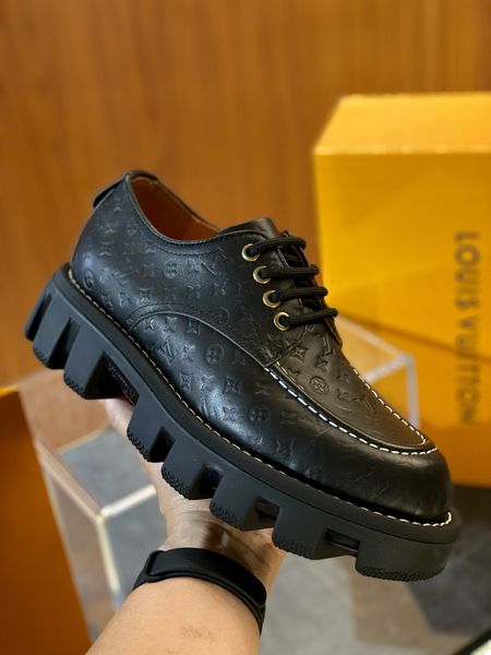 L*ouis V*uitton Top Loafer RR20250417-47