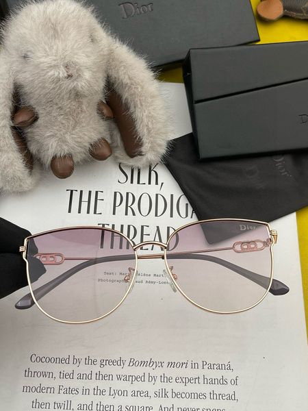 D*ior Glasses Top XX 20250427-76