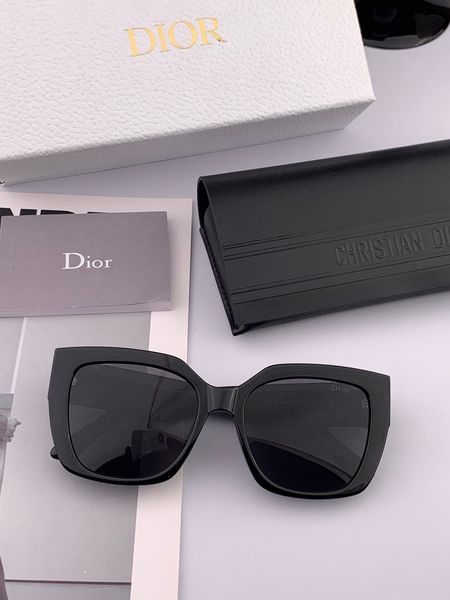 D*ior Glasses Top XX 20250427-78