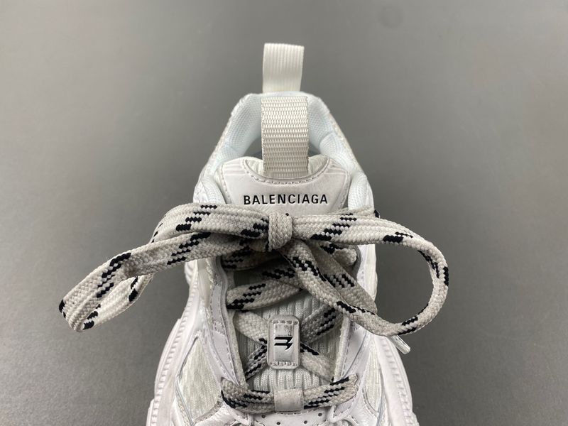 B*alenciaga 3XL AM 20250430-13