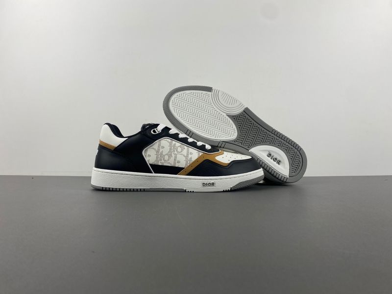 D*ior Top  Sneaker Low MK 20250430-17