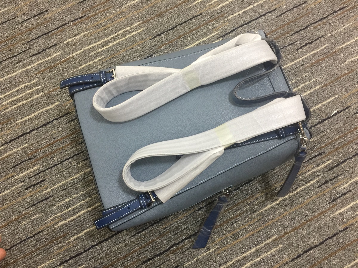 L*oewe Top Bag