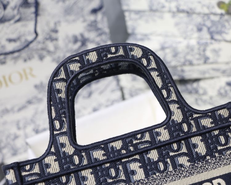 D*ior Top Bag 23*17*7cm