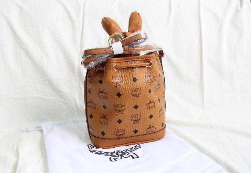 M*CM Bag Top Quality 17*31*11cm