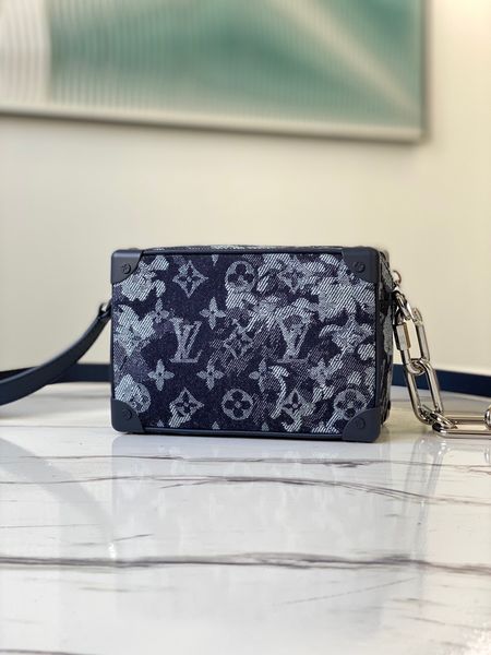 L*ouis V*uitton Top Bag 18.5 x 13 x 8 cm