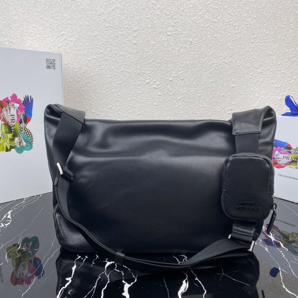 P*rada Top Bag 32*32*9cm