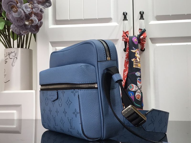 L*ouis V*uitton Top Bag