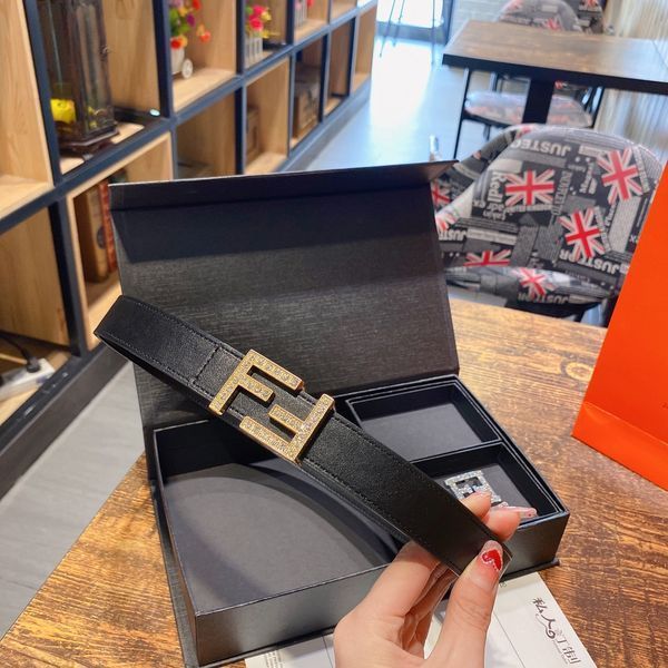 F*endi Belts Top Version