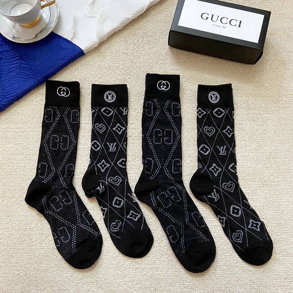 Socks 4pieces