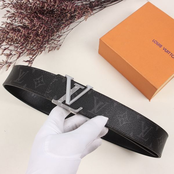 L*ouis V*uitton Belts Top Version