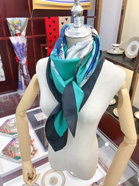 Scarf 110*110cm