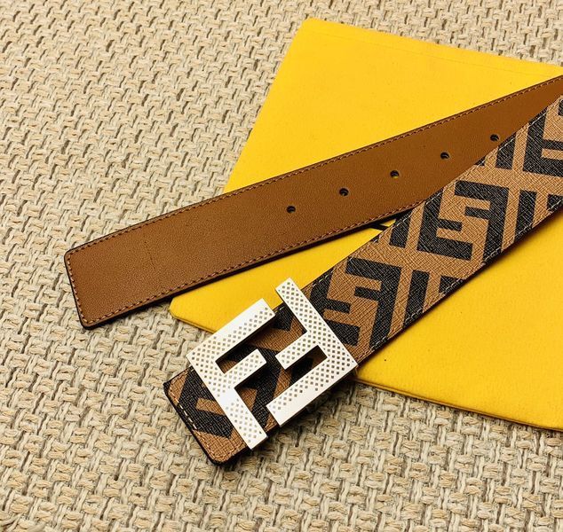 F*endi Belts Top Version