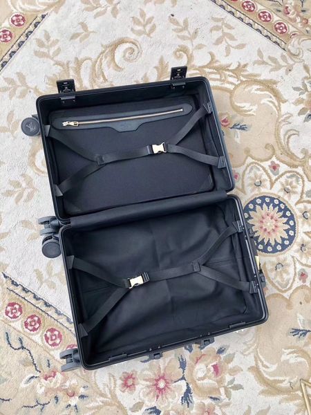 Luggage ask price on whatsapp