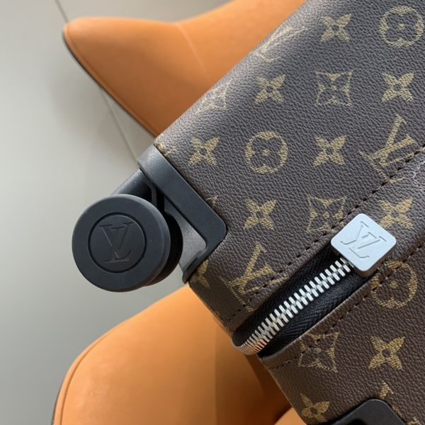 Luggage ask price on whatsapp