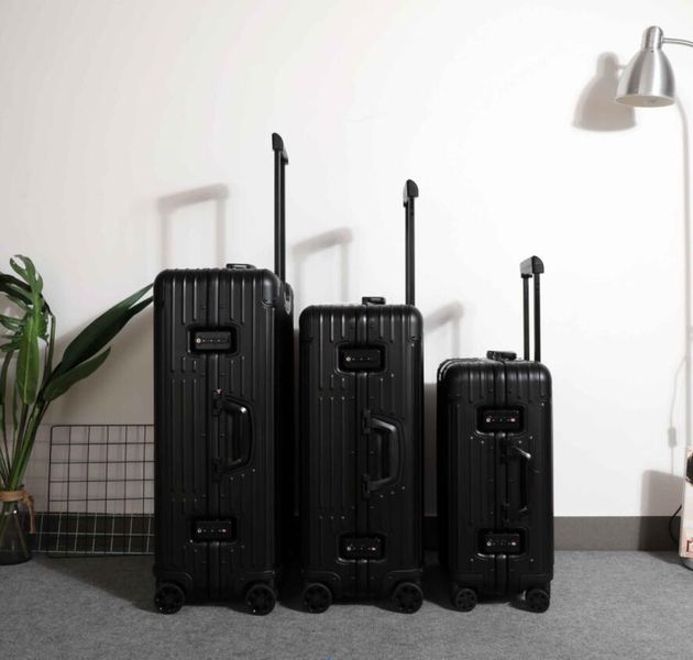 Luggage ask price on whatsapp