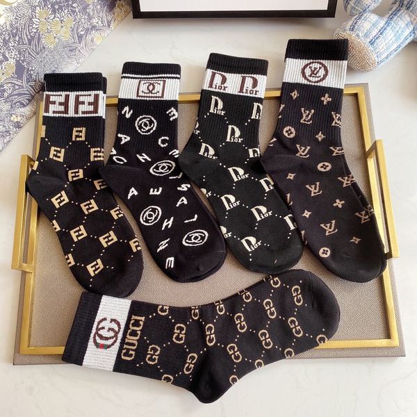 Socks 5 pairs