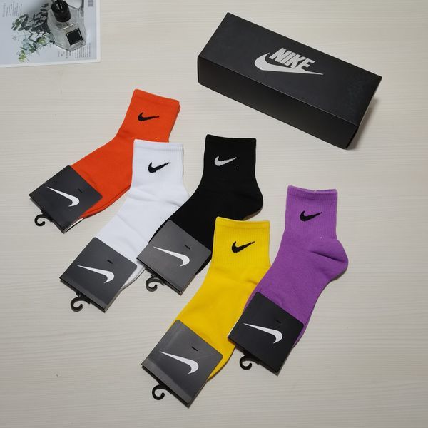 Socks 5 pairs