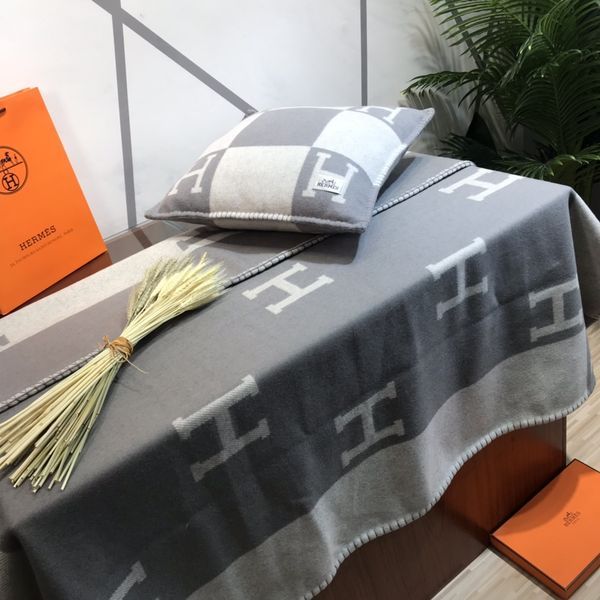 Blanket Top Quality 180*135CM