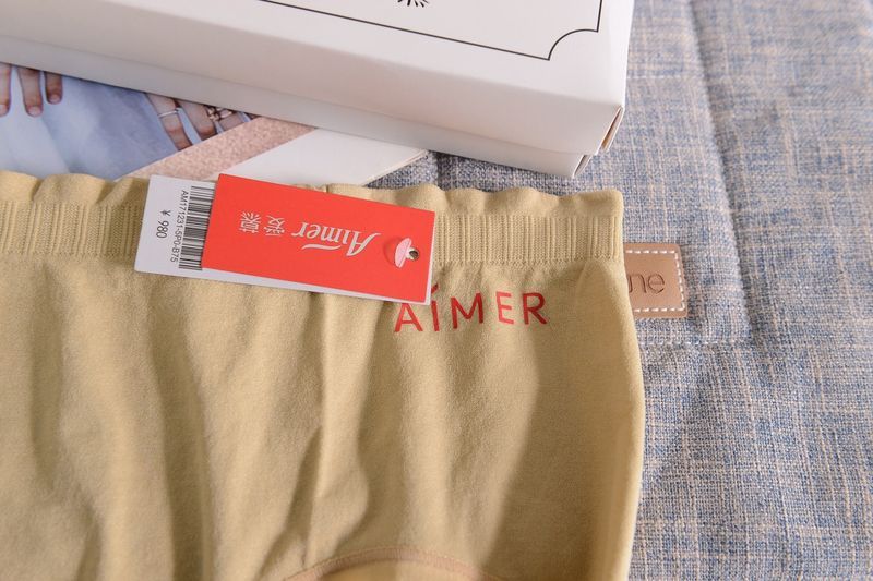 Women Underpants Top 4 Pieces