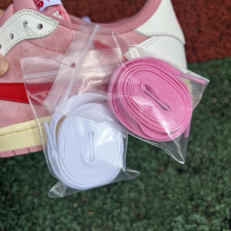 Travis Scott x Air Jordan 1 Low OG