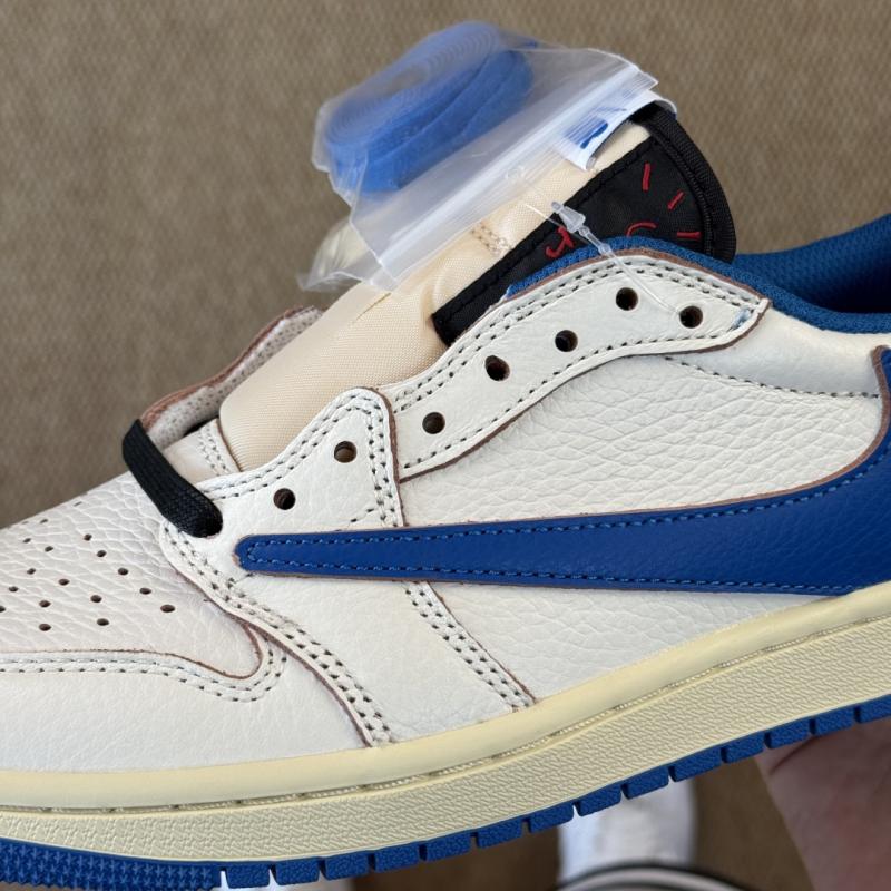 Travis Scott x Air Jordan 1 Low