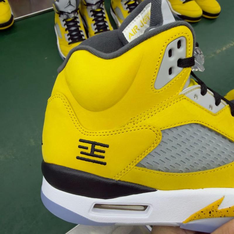 Jordan 5 Retro Tokyo T23